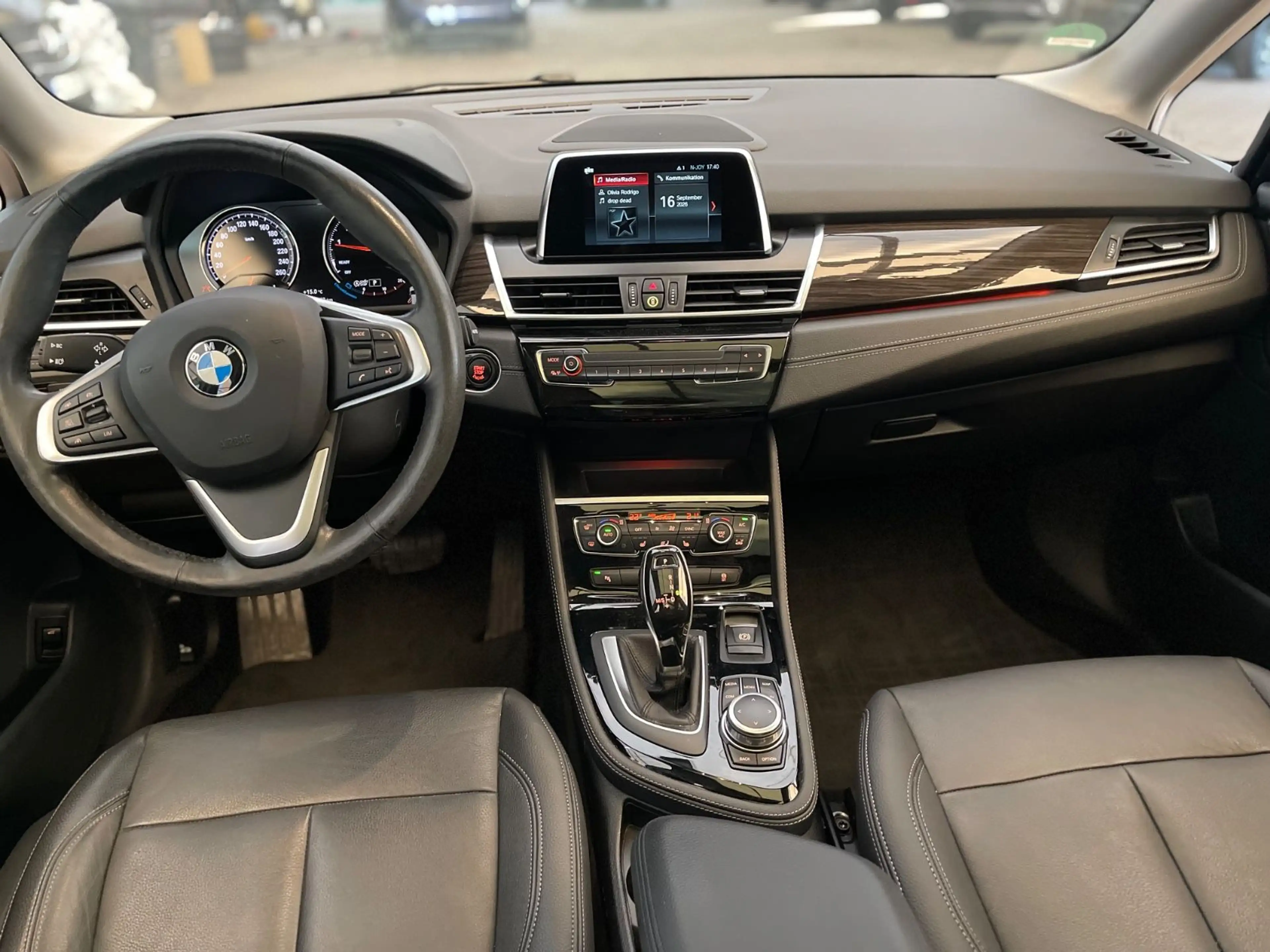 BMW 220 /Luxury Line/Aut/Leder/Pano/LED — photo 12