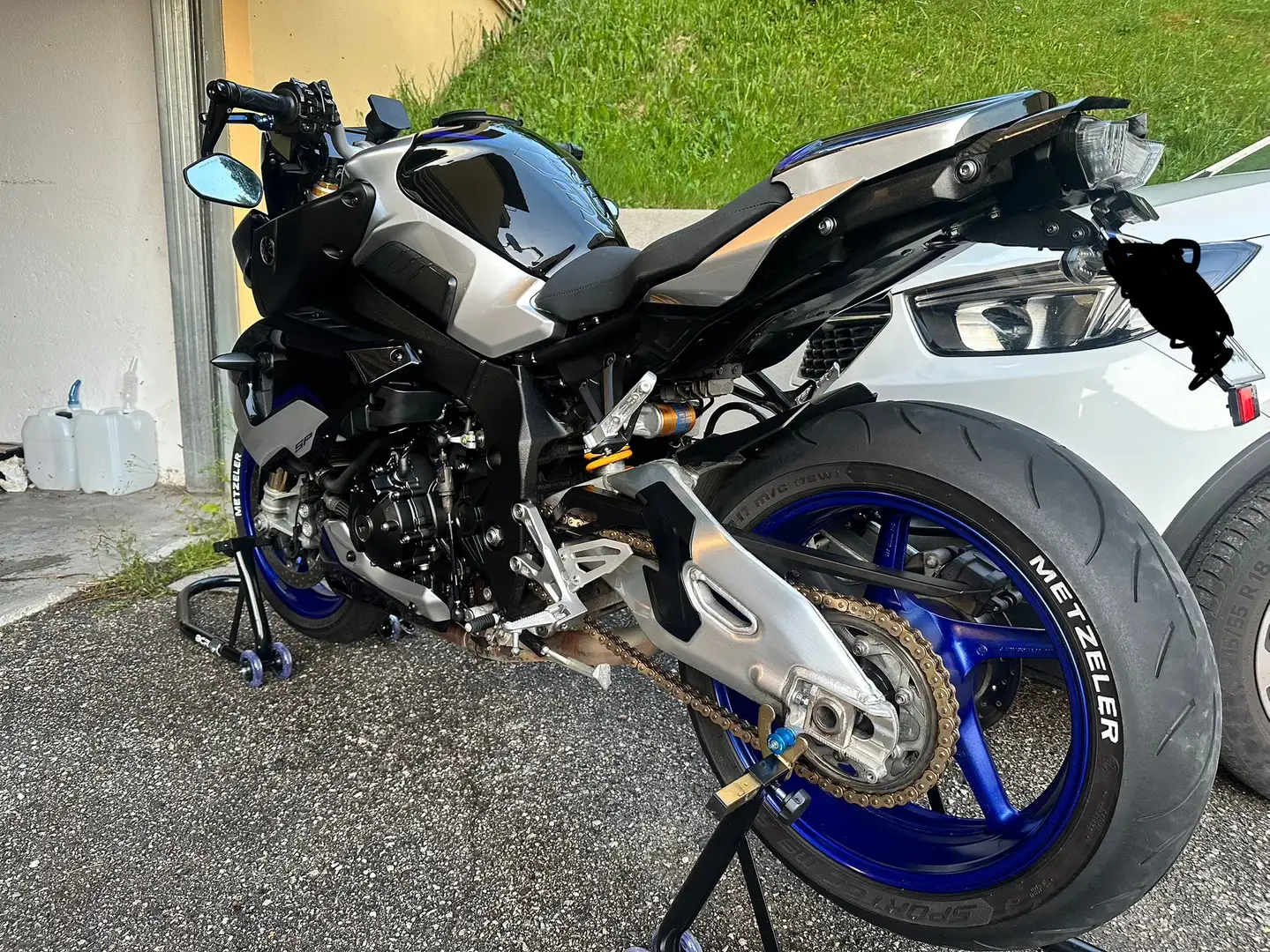 Yamaha MT-10 sp - 2
