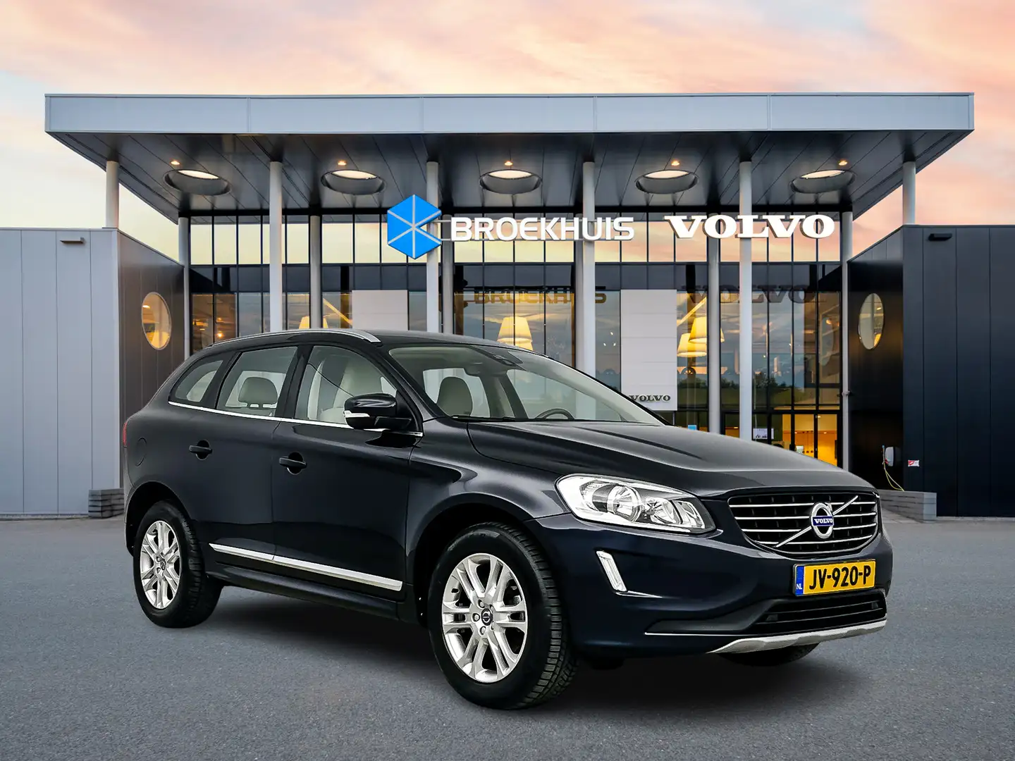 Volvo XC60 T5 Summum | 18" | Beige Leder | Houtinleg | Elektr Azul - 2
