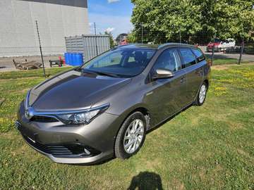 Auris SW HEV 1.8i HSD Freestyle E-CVT