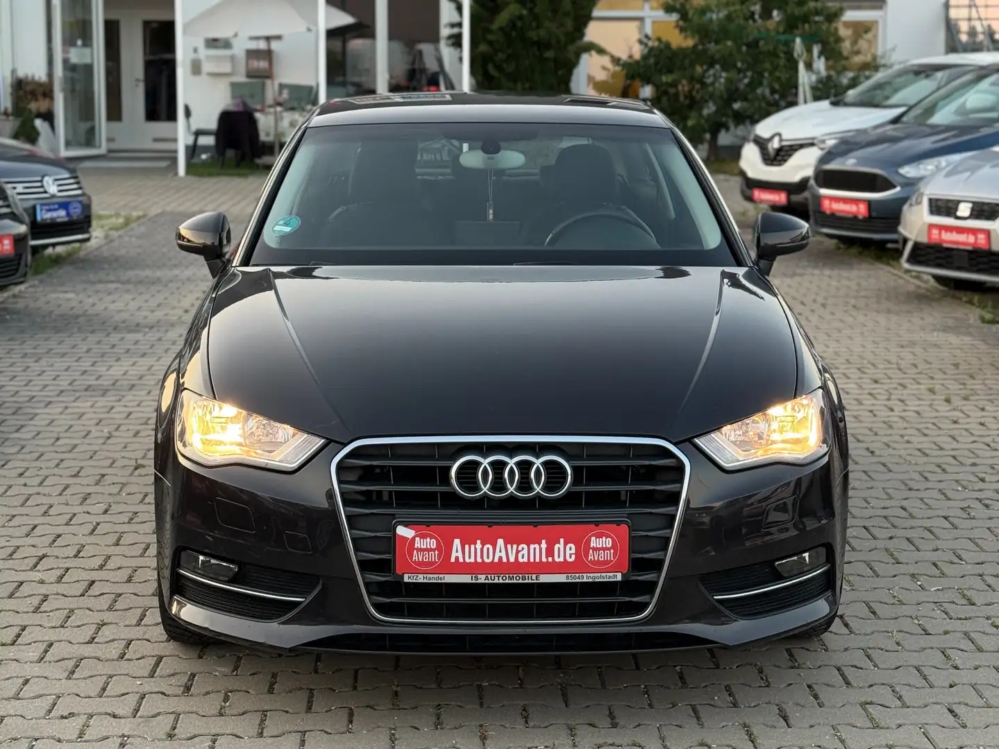 Audi A3 1.4 TFSI Attraction Brun - 2