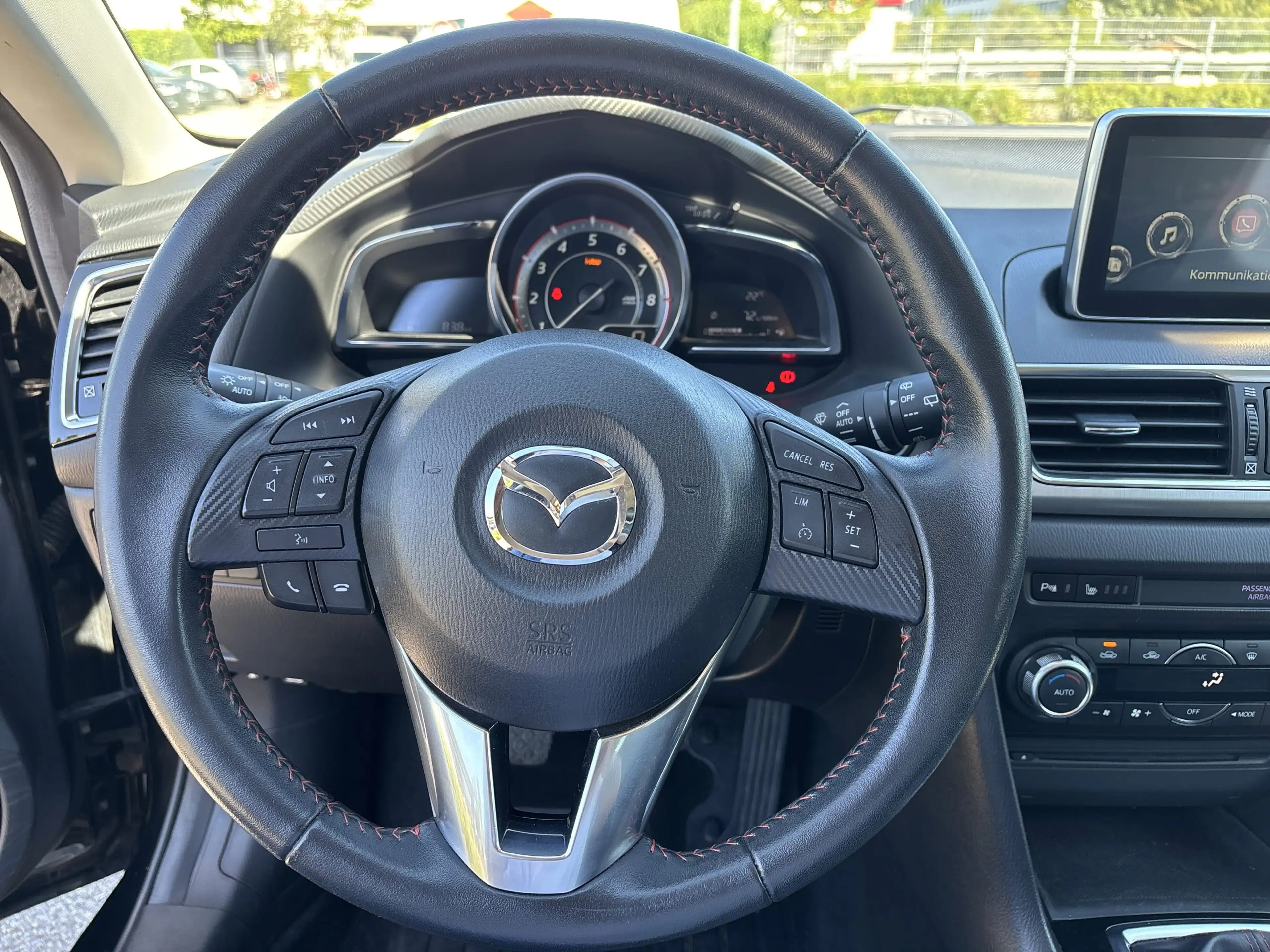 Mazda 3 2.0 SKYACTIV-G 165 Sports-Line SHZ+2xKlima+LM — photo 8