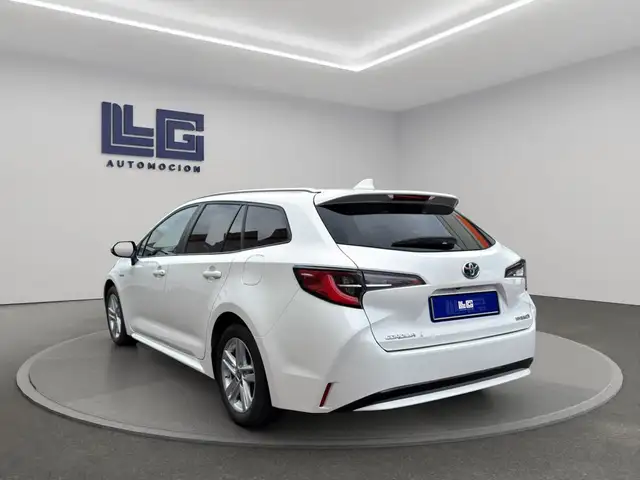 Toyota Corolla view 7