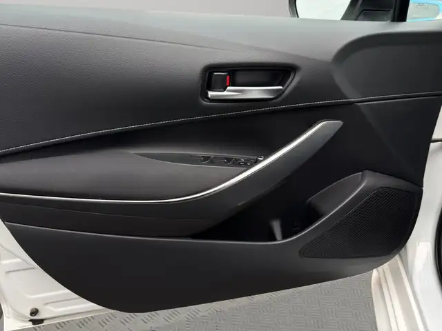 Toyota Corolla view 13