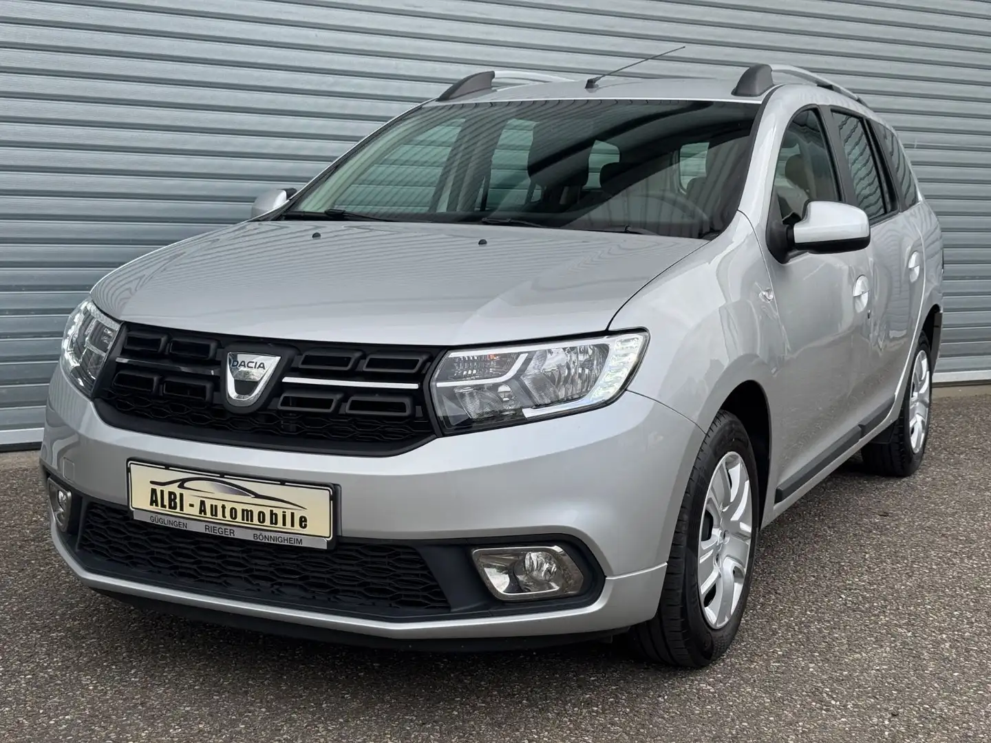 Dacia Logan MCV NAVI GRA 1.Hand** Silber - 1