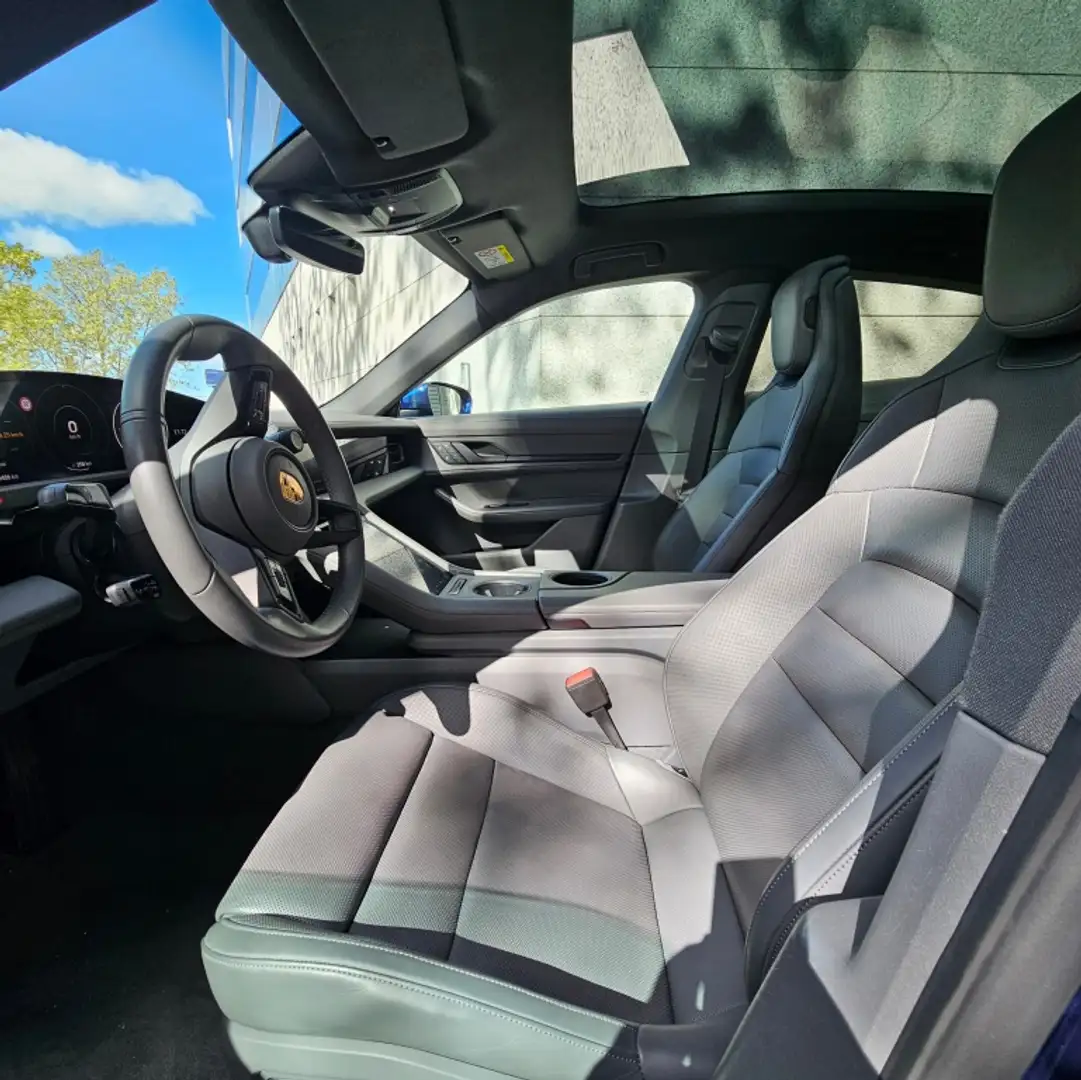 Porsche Taycan 4S Azul - 2