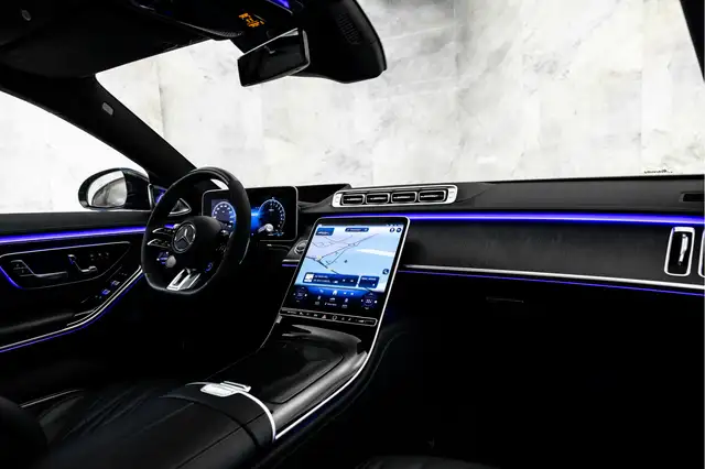 Mercedes-Benz S-Class view 25