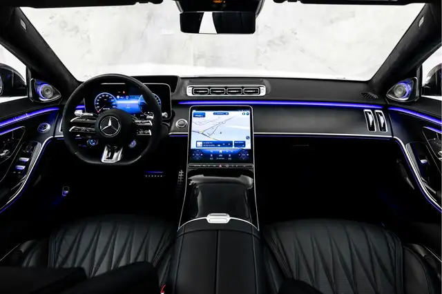Mercedes-Benz S-Class view 23