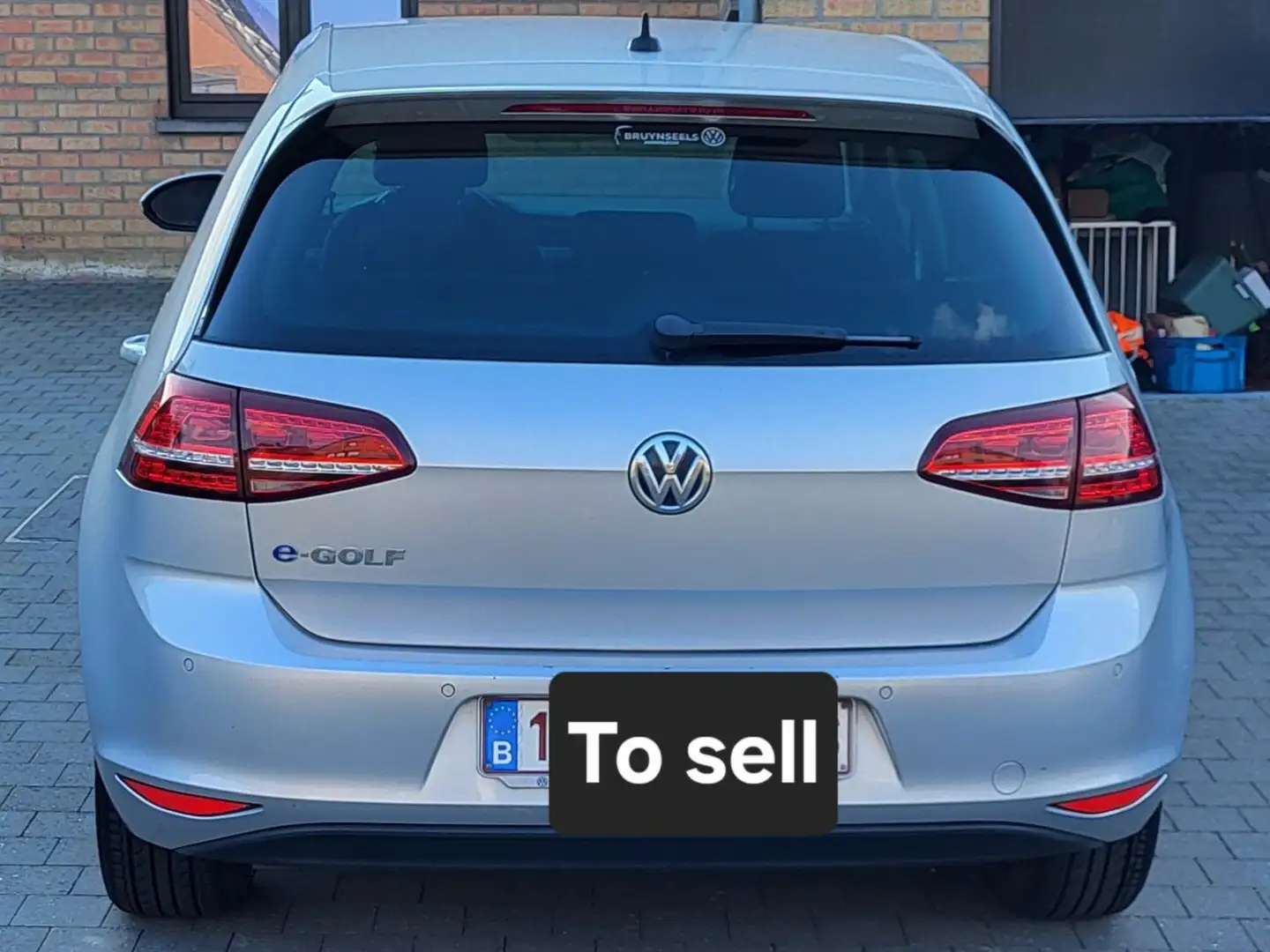 Volkswagen e-Golf e-Golf Stříbrná - 2