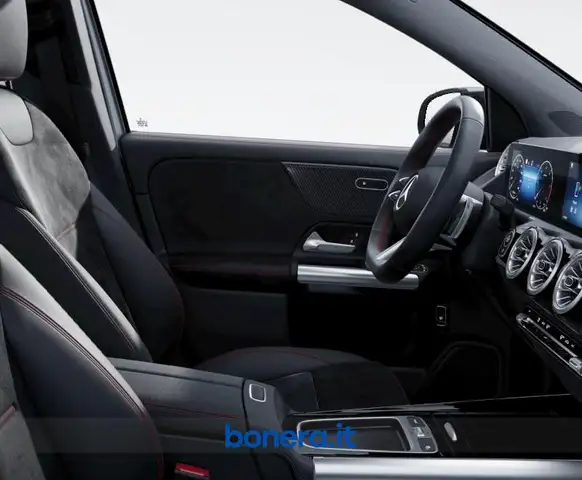 Mercedes-Benz Gla view 7