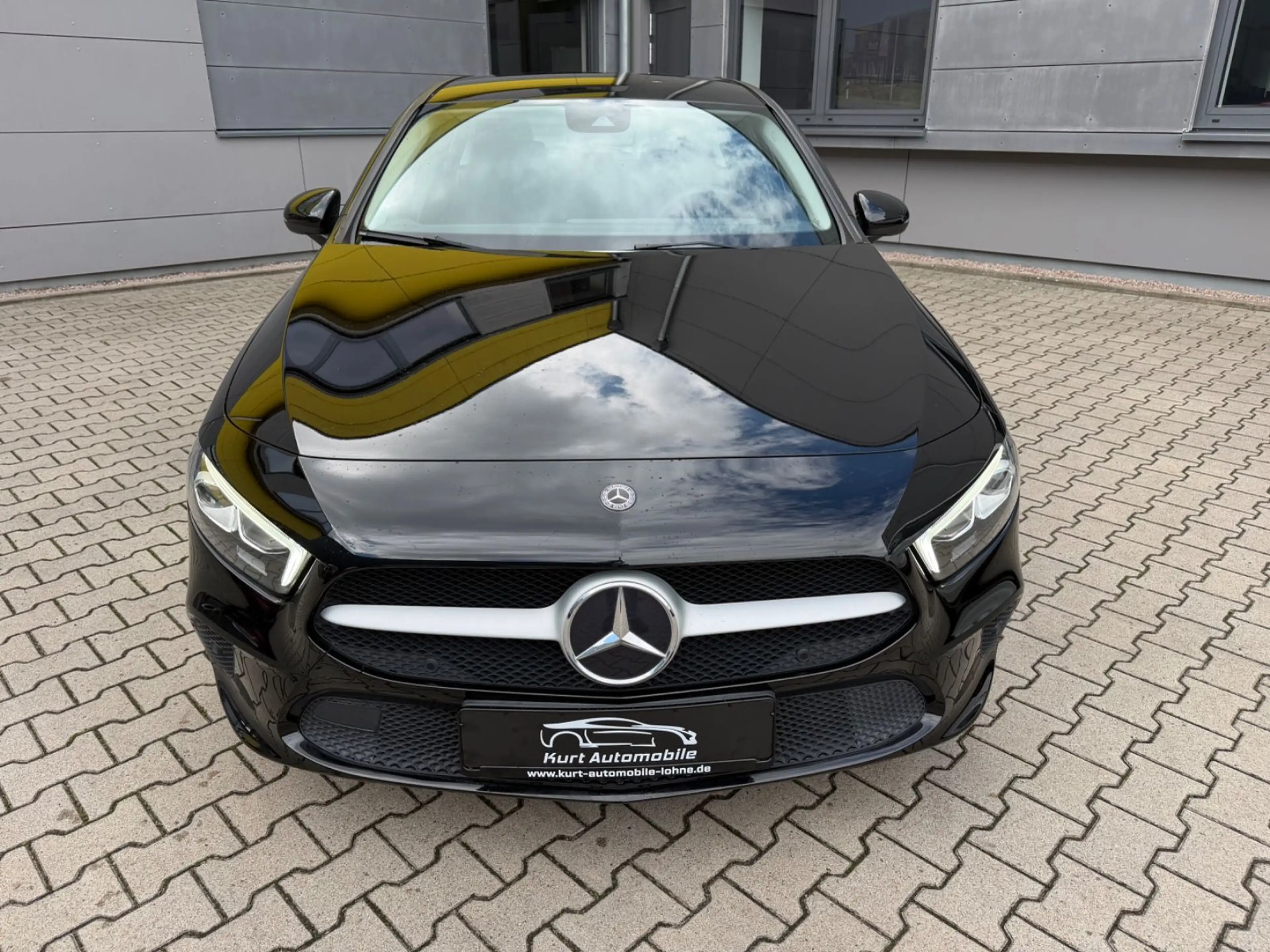 Mercedes-Benz A 250 e/HYBRID/PLUG IN/KAMERA/SHZ/NAVI/KLIMAA* — photo 10