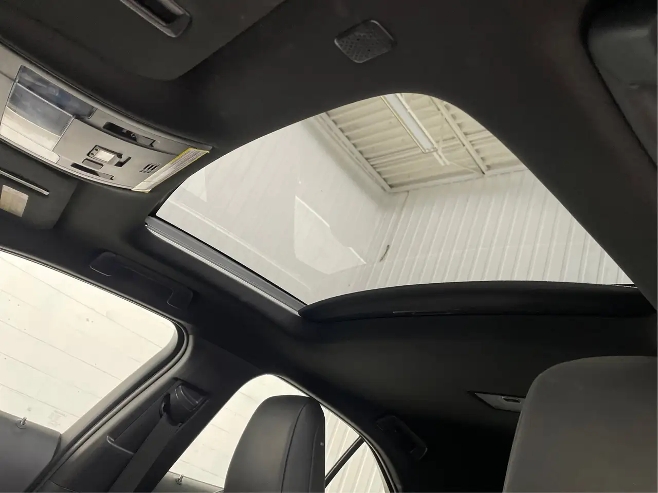 Lexus UX photo Lexus UX