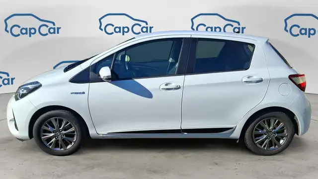 Toyota Yaris view 2