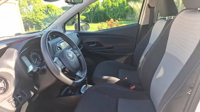 Toyota Yaris view 27