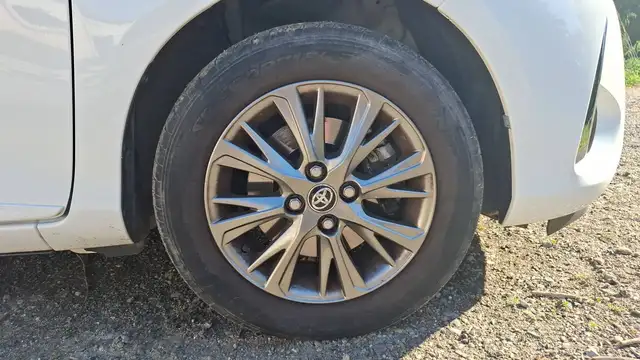 Toyota Yaris view 17