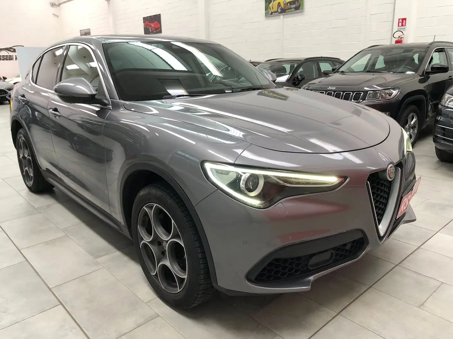Alfa Romeo Stelvio Stelvio 2.0 t Executive Q4 280cv auto my19 Gris - 2