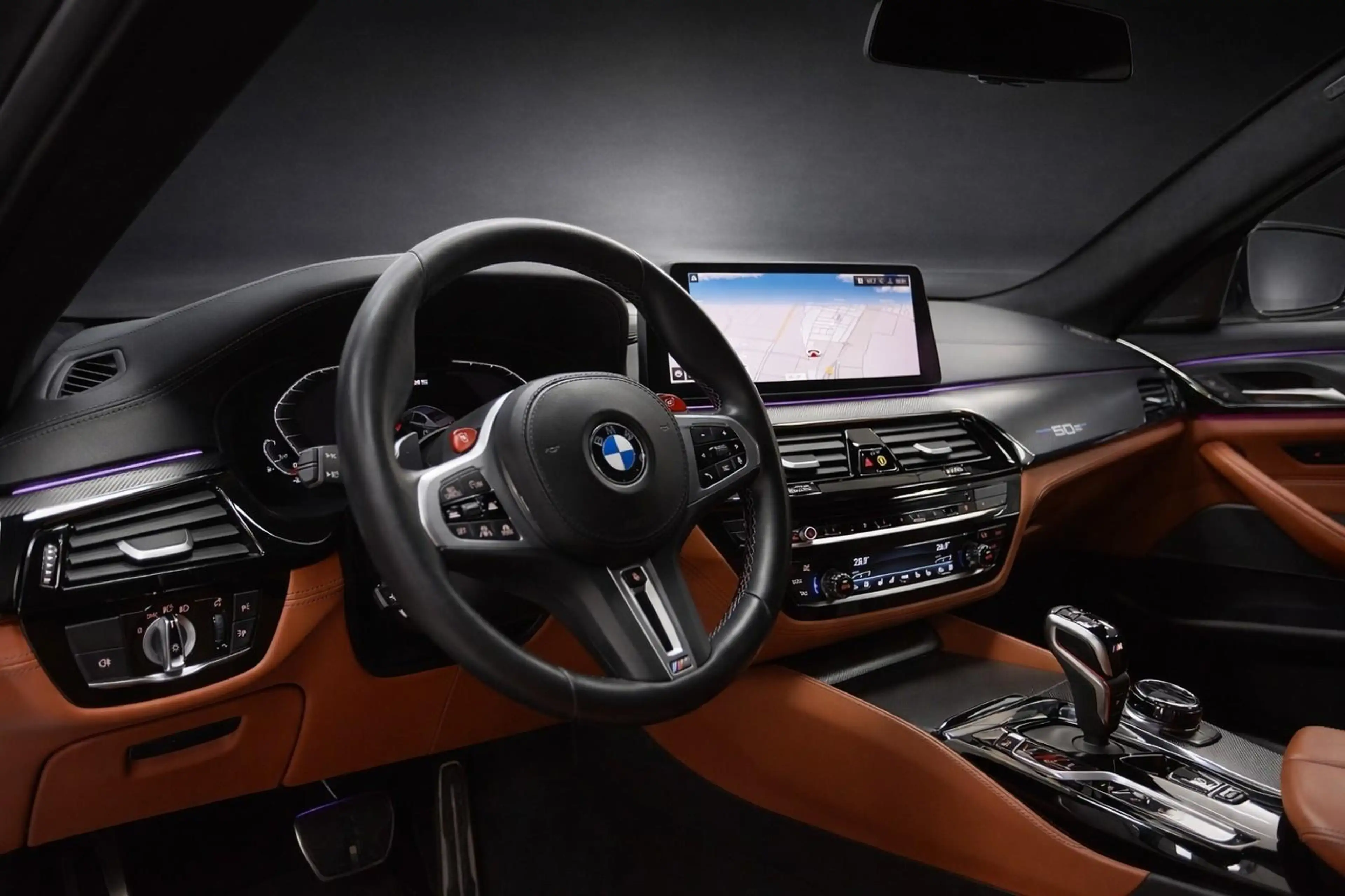 BMW M5 COMPETITION 50-JAHR*CARBON*LASER*MASSAGE*VOLL — photo 16