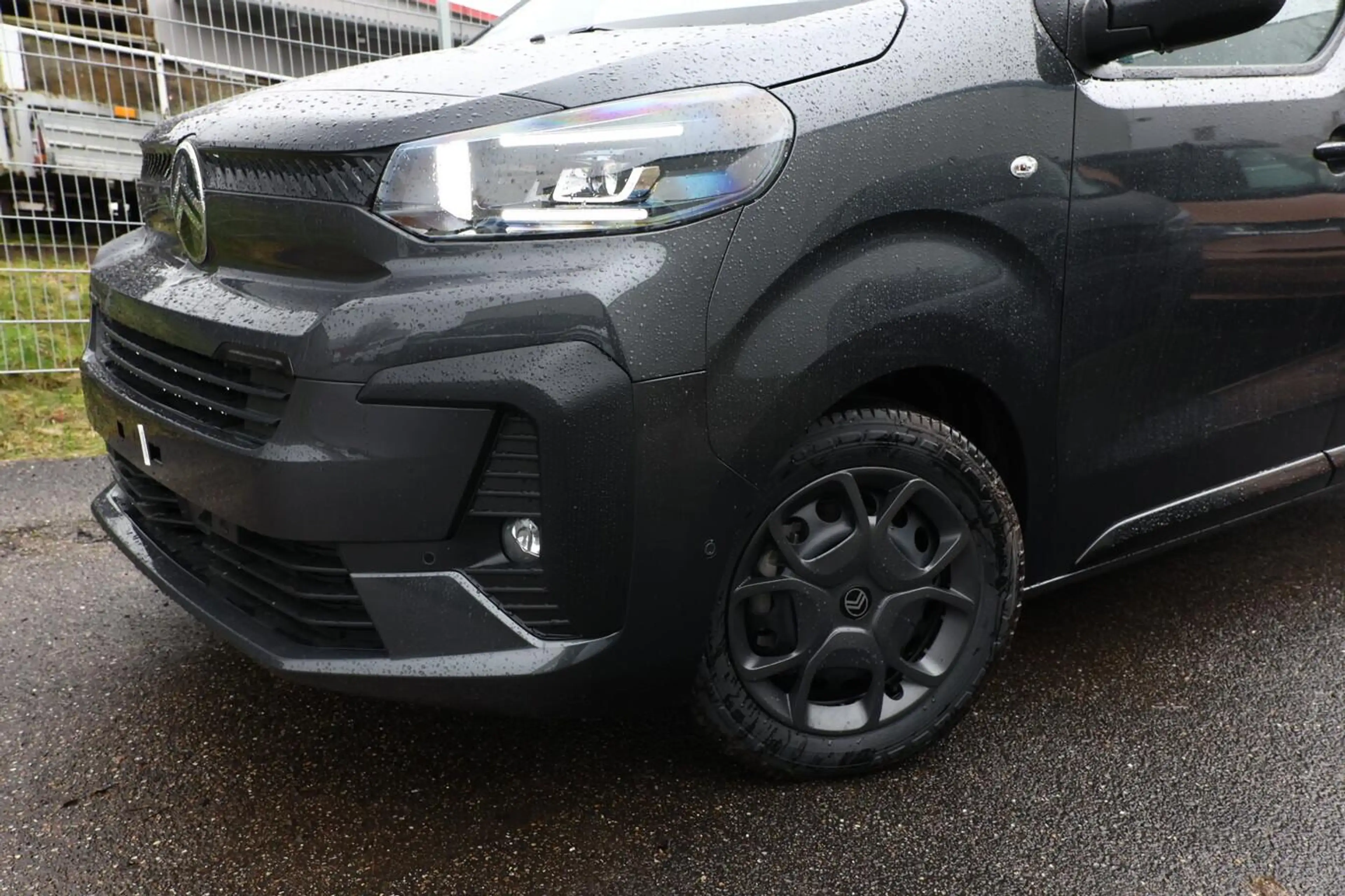Citroen Jumpy DoKa XL Holz LED Nav Kam Keyl DigC 2xPDC 106 kW... — photo 5