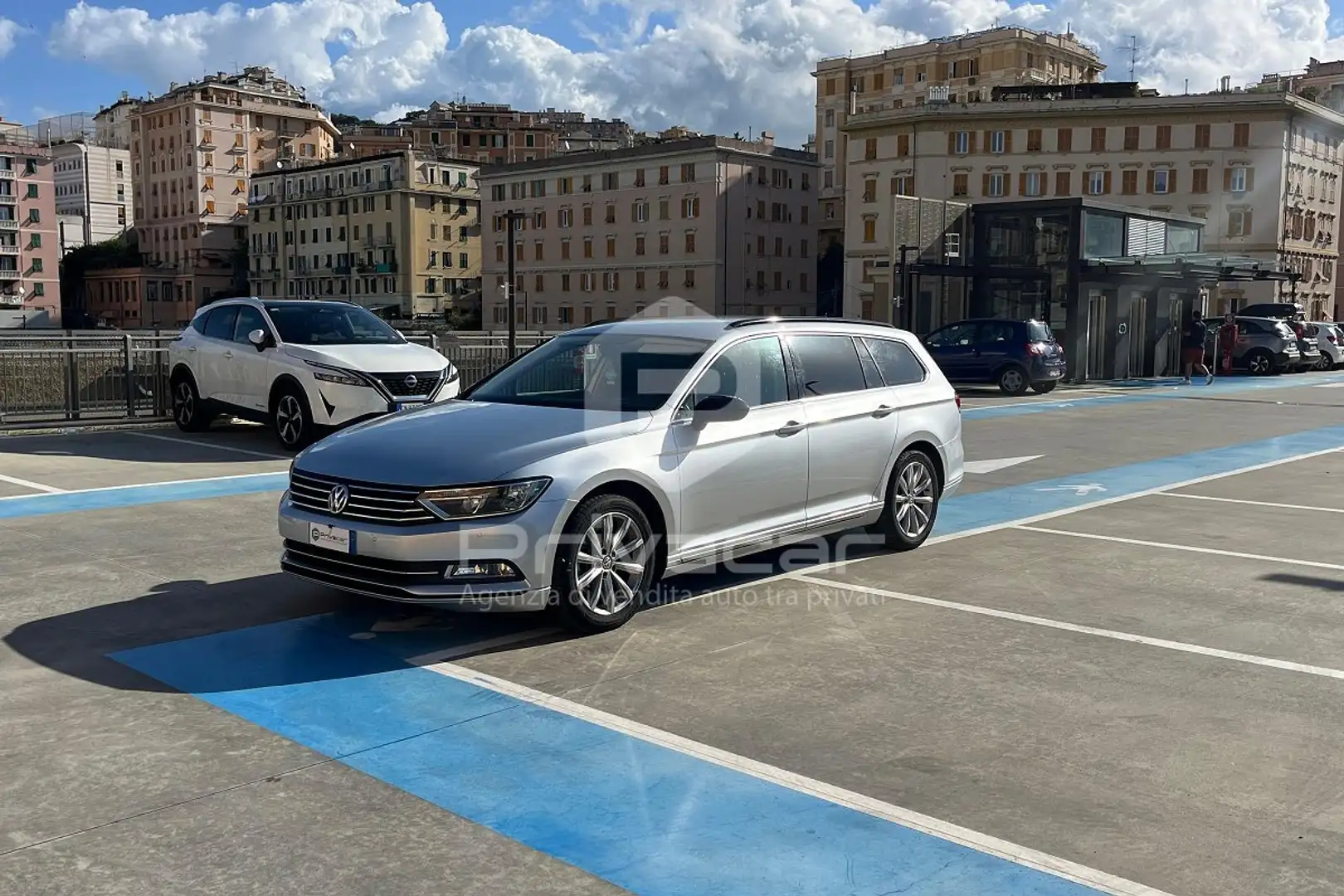 Volkswagen Passat Variant Passat Variant 2.0 TDI DSG Business BlueMotion Tech Zilver - 1