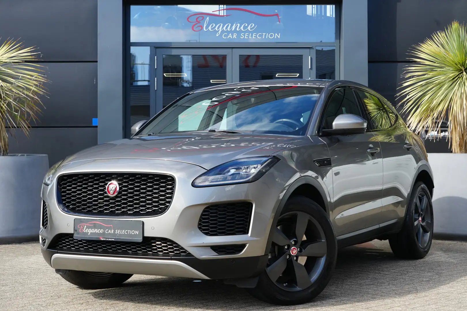 Jaguar E-Pace 2.0 P200 AWD S 200pk Panoramadak/Stoelverwarming/C Gris - 1