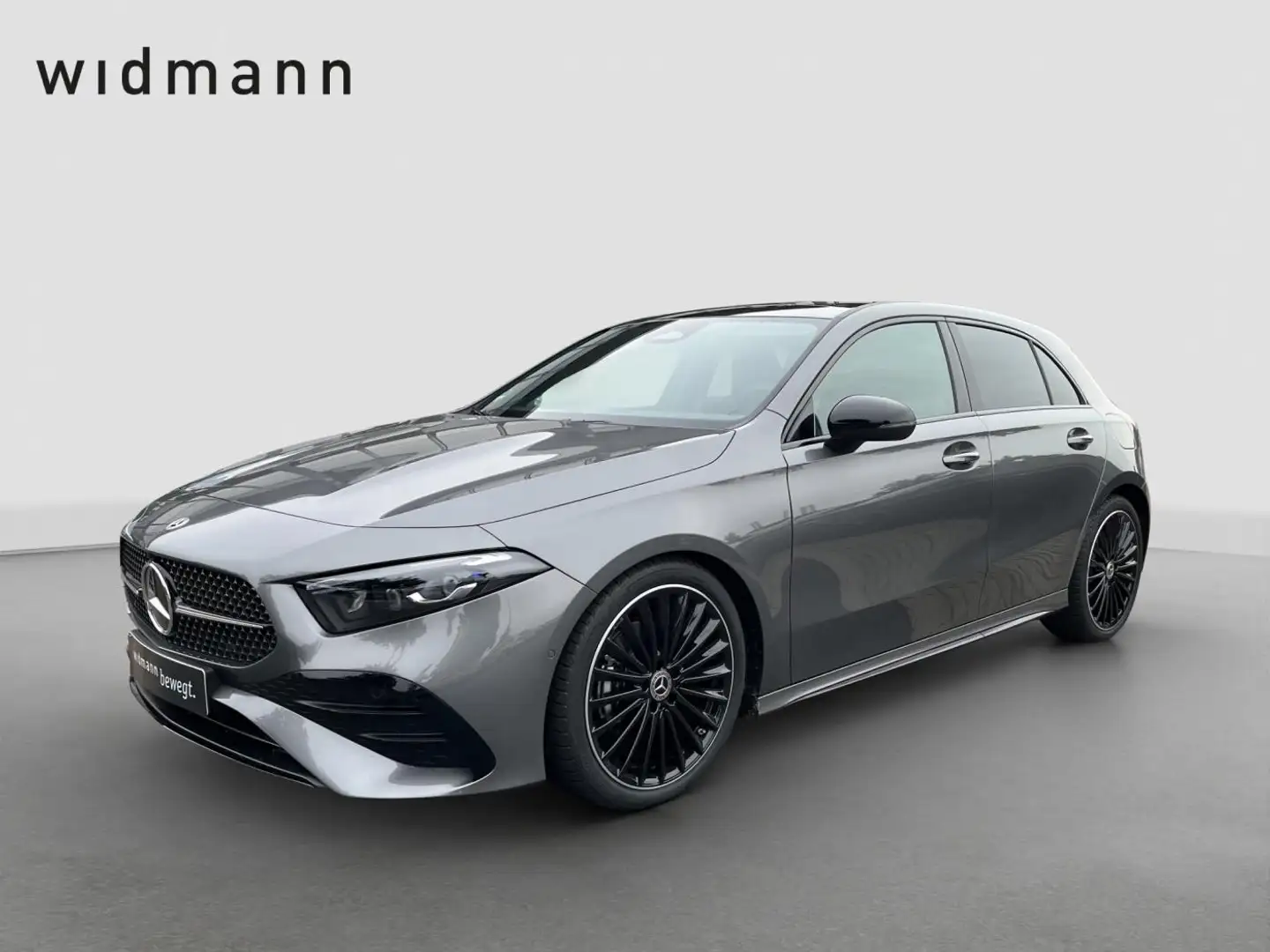 Mercedes-Benz A 200 Kompaktlimousine *AMG-Line*Pano*MUTLIBEAM* Grijs - 1