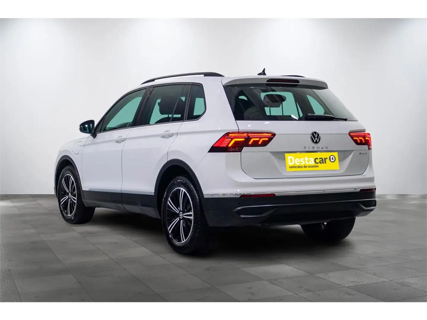 Volkswagen Tiguan Life 1.4 TSI eHybrid 180kW (245CV) DSG - 2