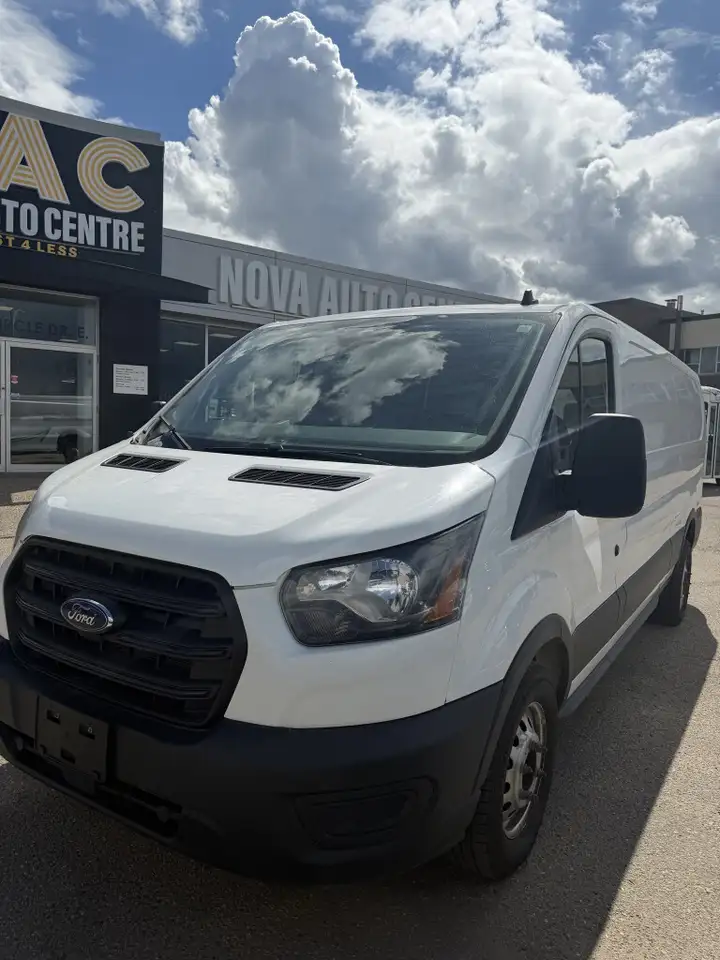 Ford Transit Cargo Van fotografie Ford Transit Cargo Van