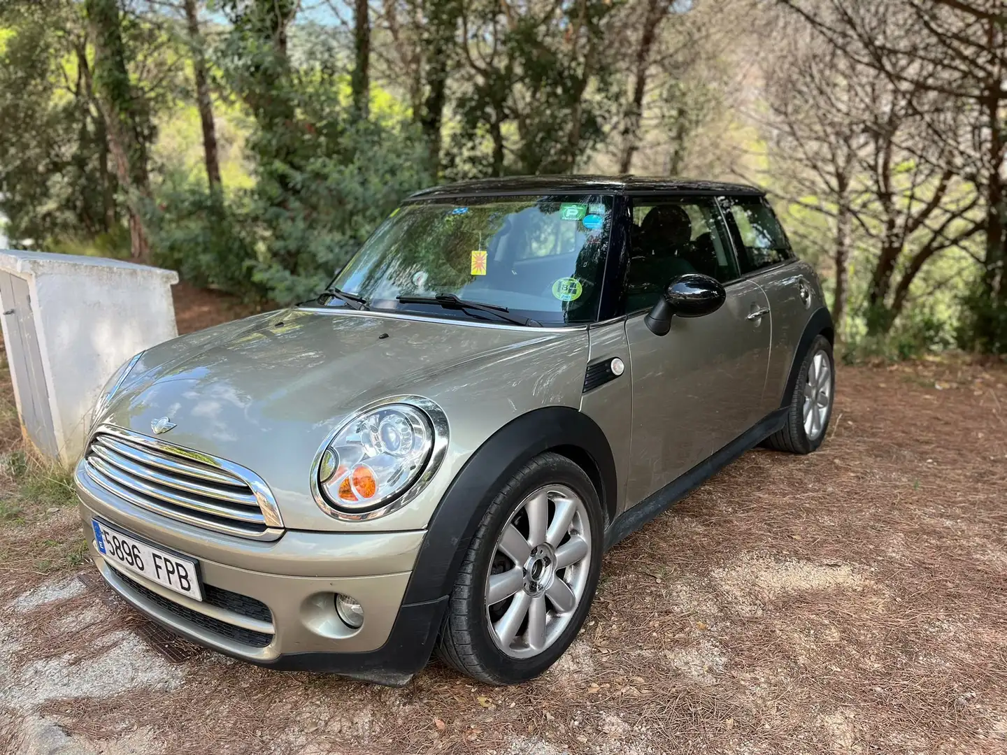 MINI Cooper D 110 CV, 6 Vel. Beige - 2