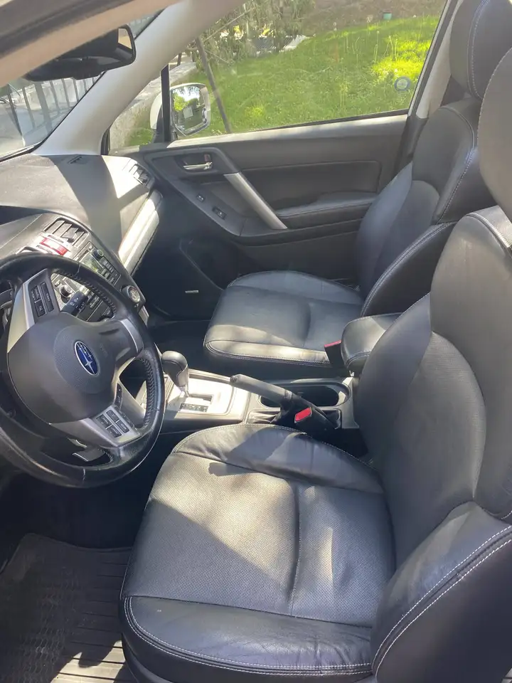 Subaru Forester снимка Subaru Forester