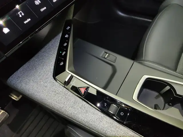 Peugeot 3008 view 24