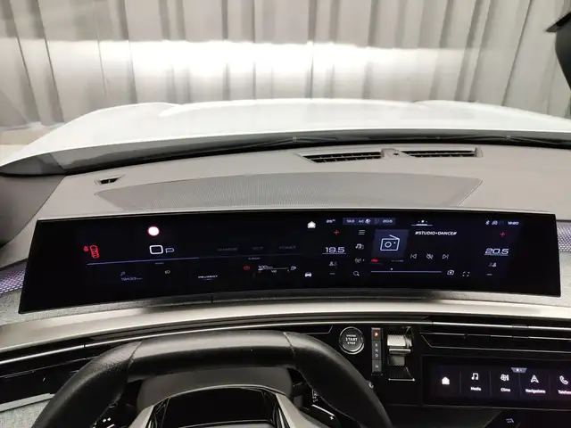 Peugeot 3008 view 19