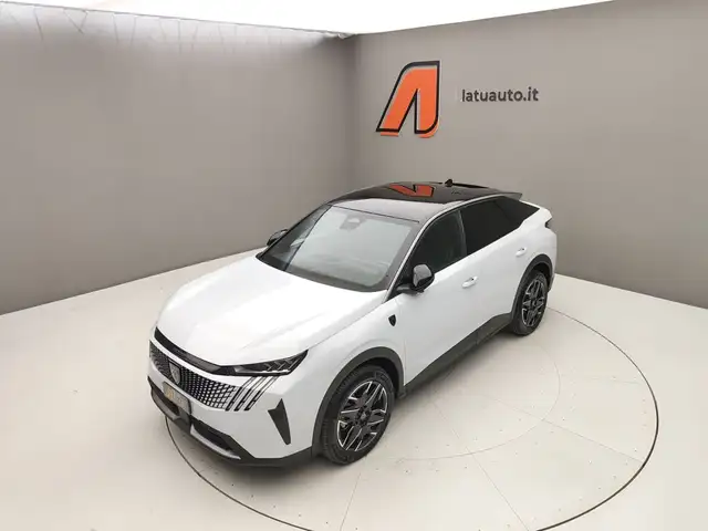 2025 Peugeot 3008 in White for sale