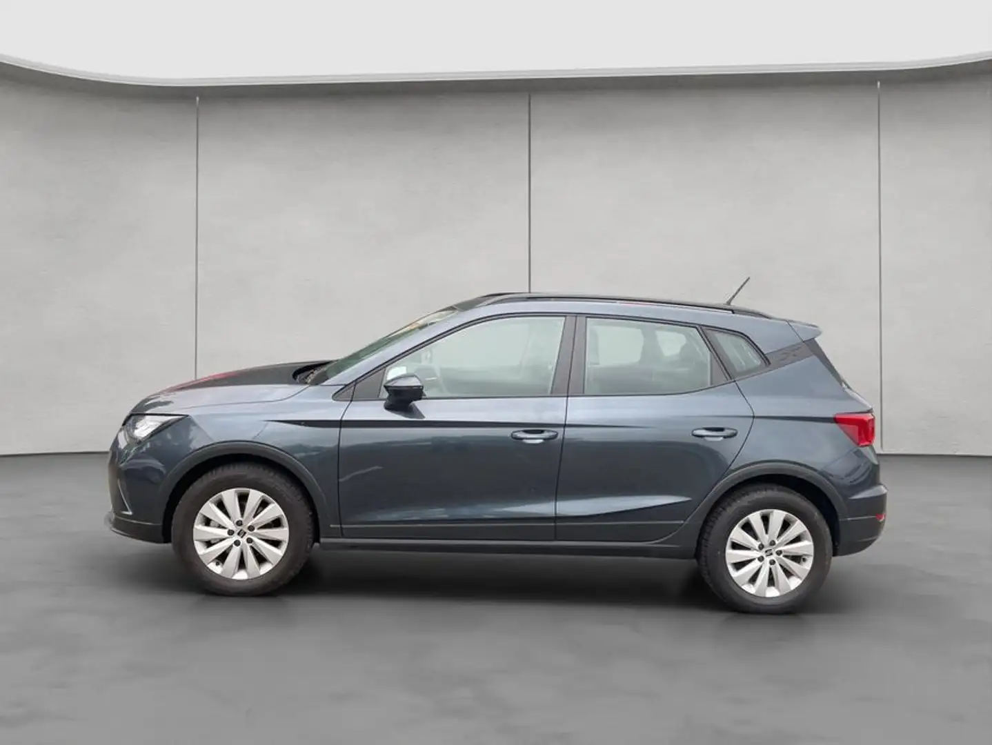 SEAT Arona 1.0 TSI OPF Style GJR LED SHZ Grau - 2