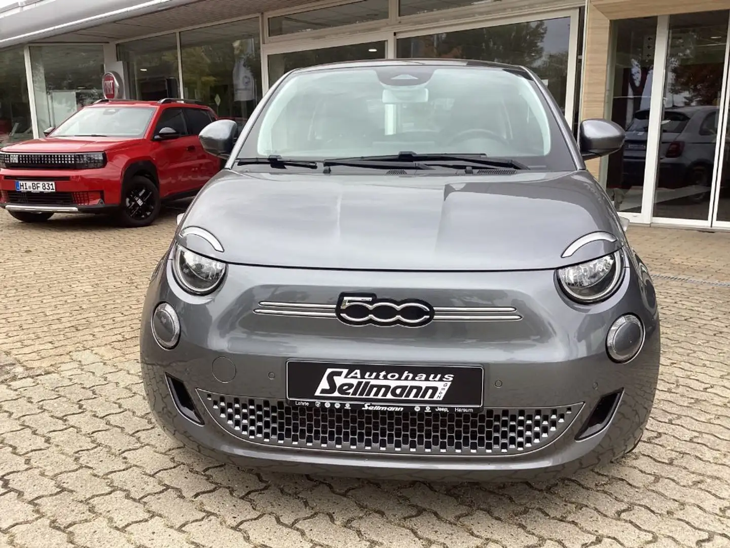 Fiat 500 500e Icon Grau - 2