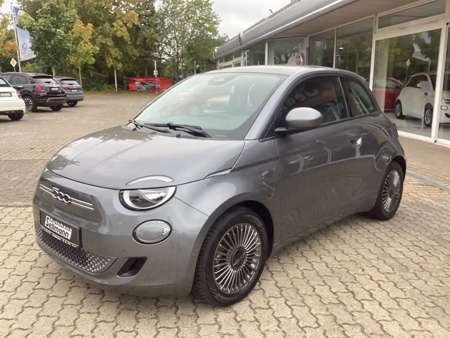 Fiat 500 500e Icon Grau - 1