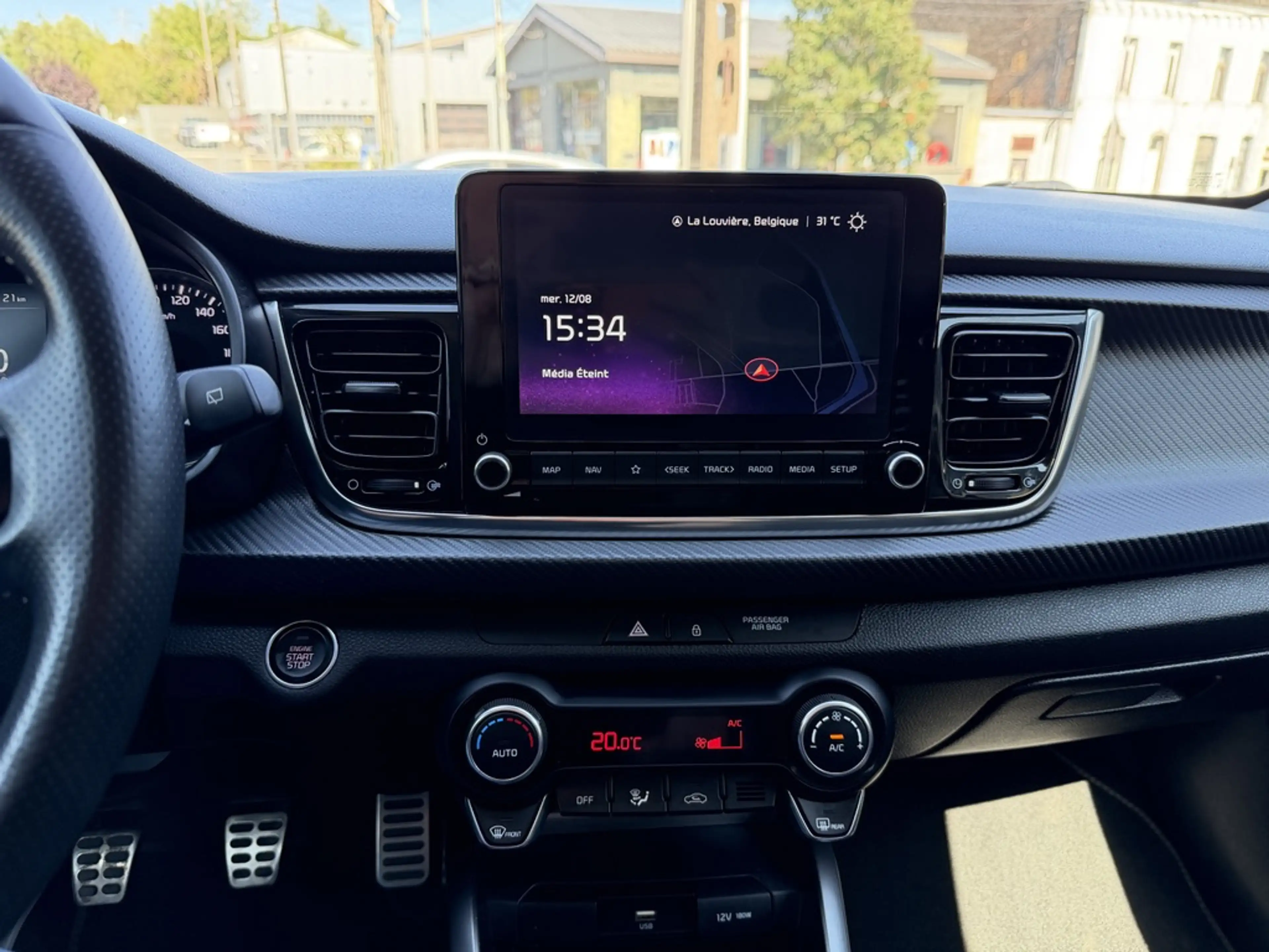 Kia Rio Rio 1.2i GT-Line ** FULL FULL ** CLIM ** CRUISE ** CAR-PLAY ** CAMERA ** GARANTIE FIN 2029 — photo 10