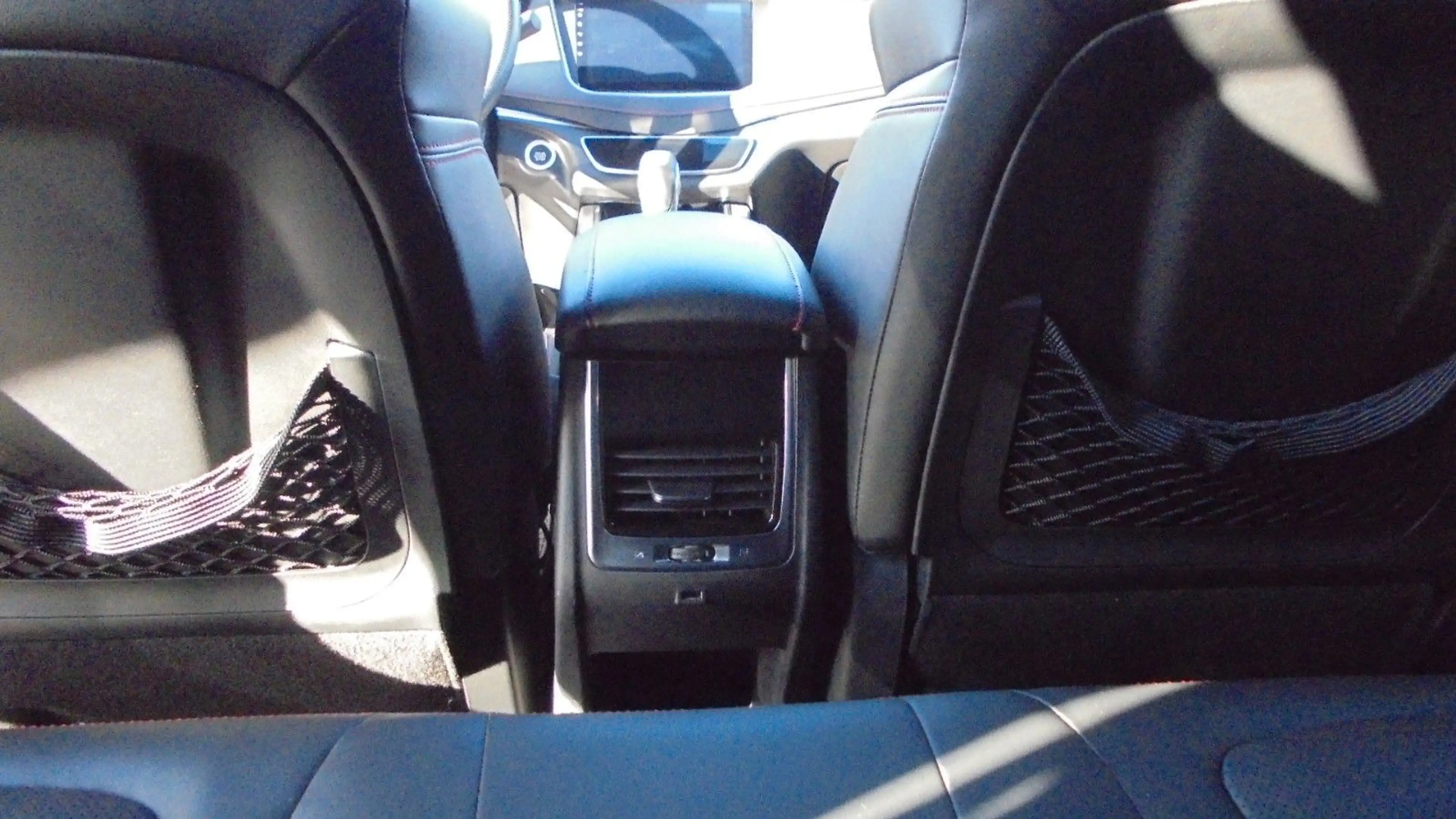 SWM G01 1,5T AT,Panorama,Leder,LED-SW,Klima,RFK,Spo — photo 15