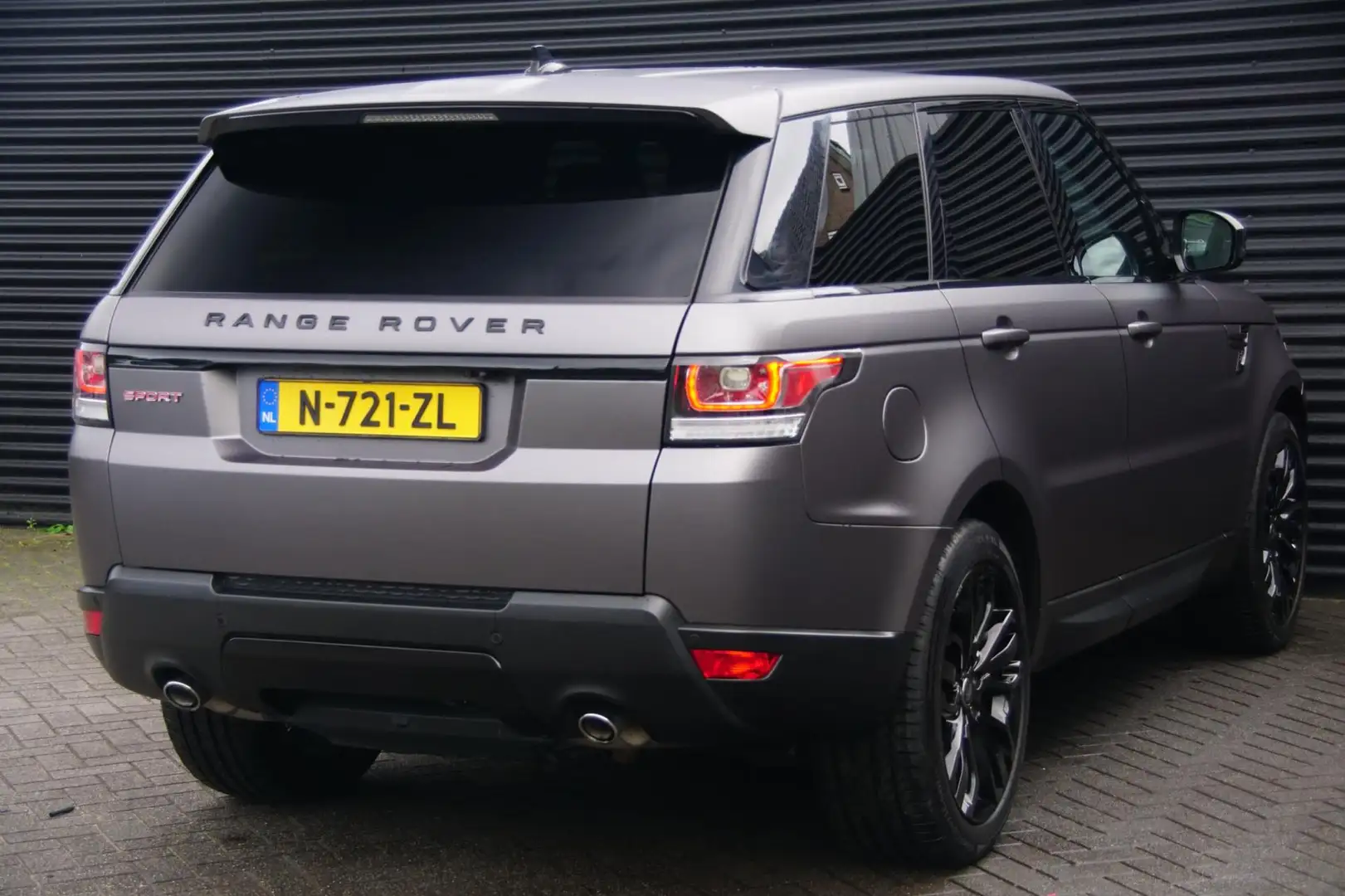 Land Rover Range Rover Sport 3.0 SDV6 HSE | Keurige auto | Goed onderhouden | Gris - 2