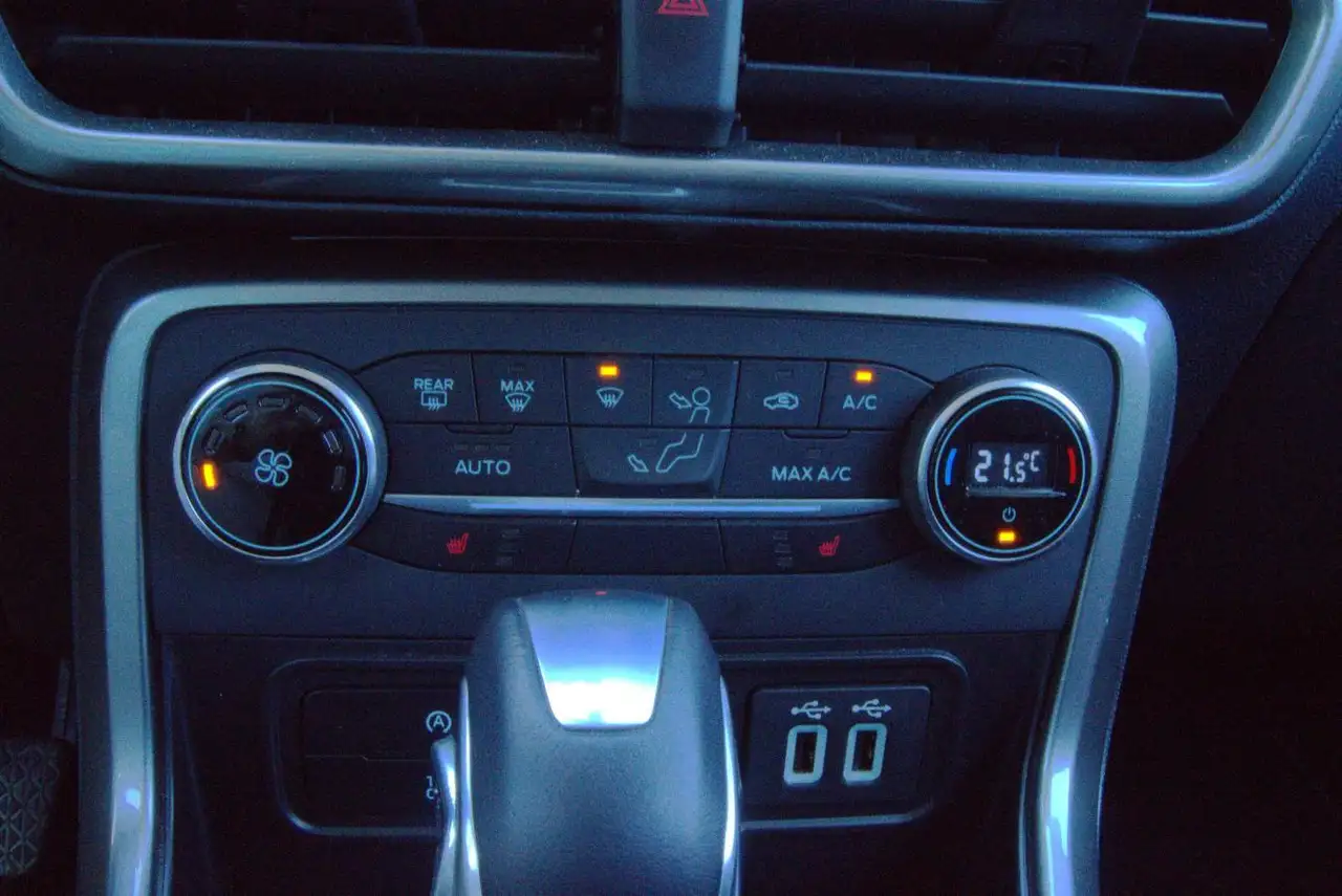 Ford EcoSport снимка Ford EcoSport
