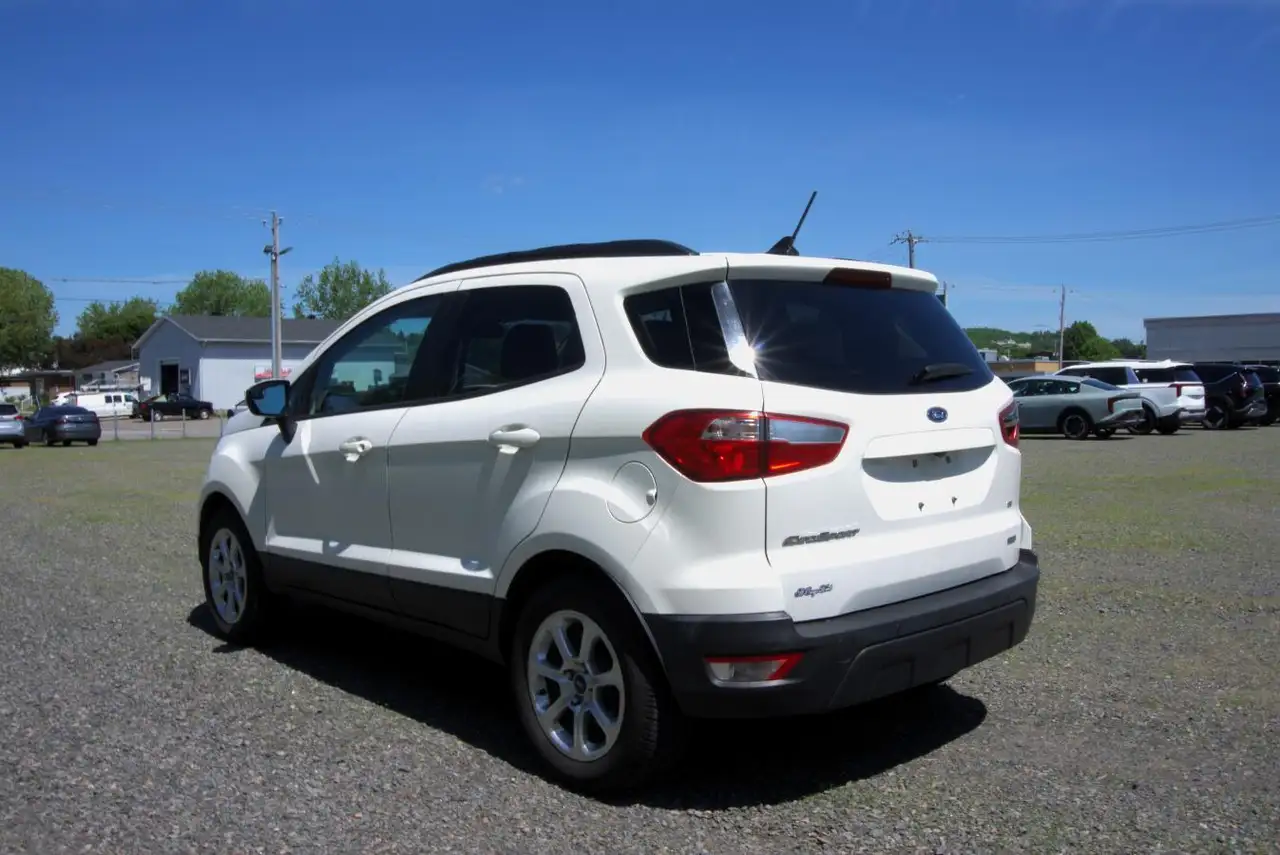 Ford EcoSport снимка Ford EcoSport