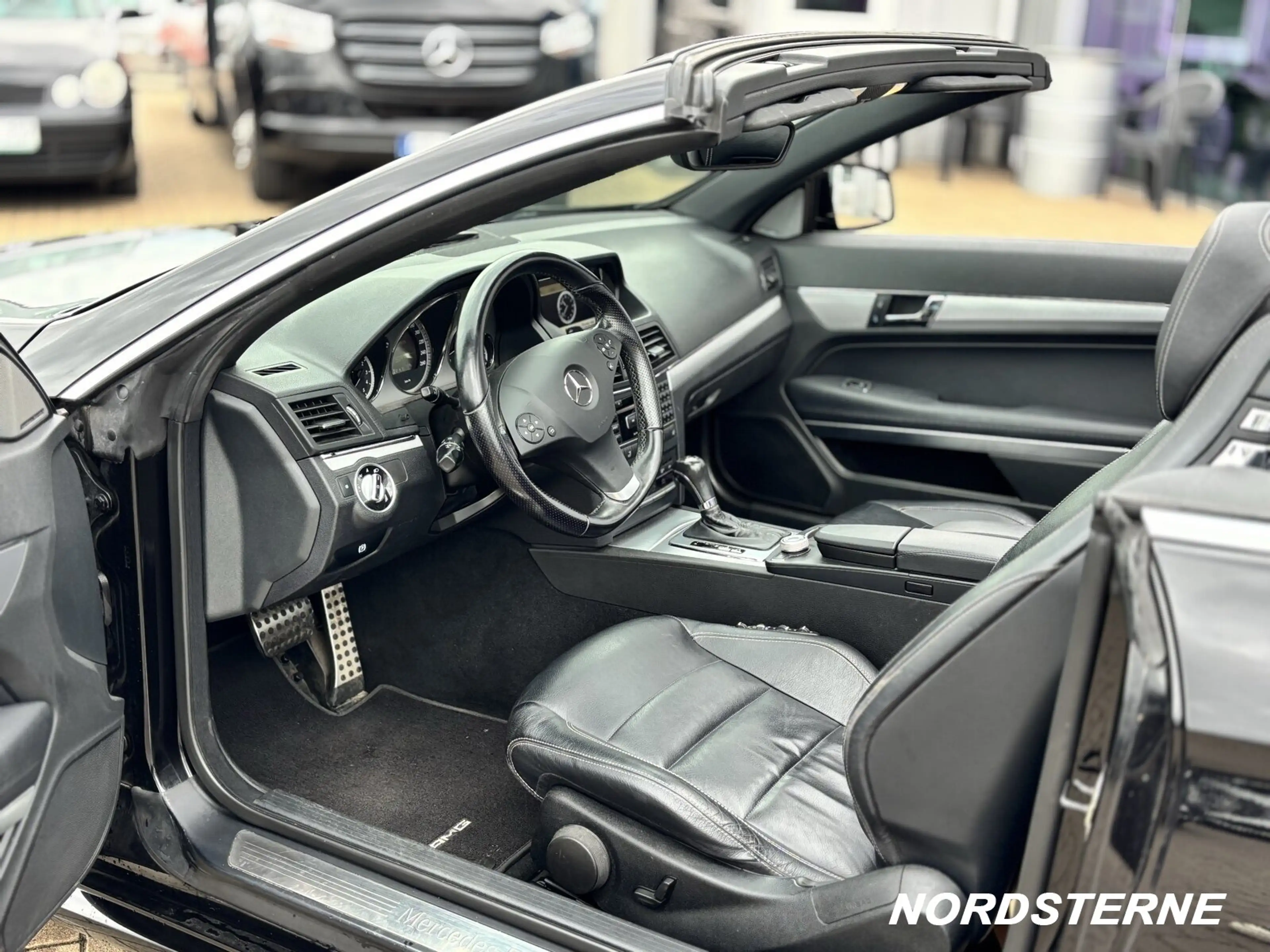 Mercedes-Benz E 350 E 350 CDI Avantgarde BlueEffi COMAND APS/Styling — photo 11