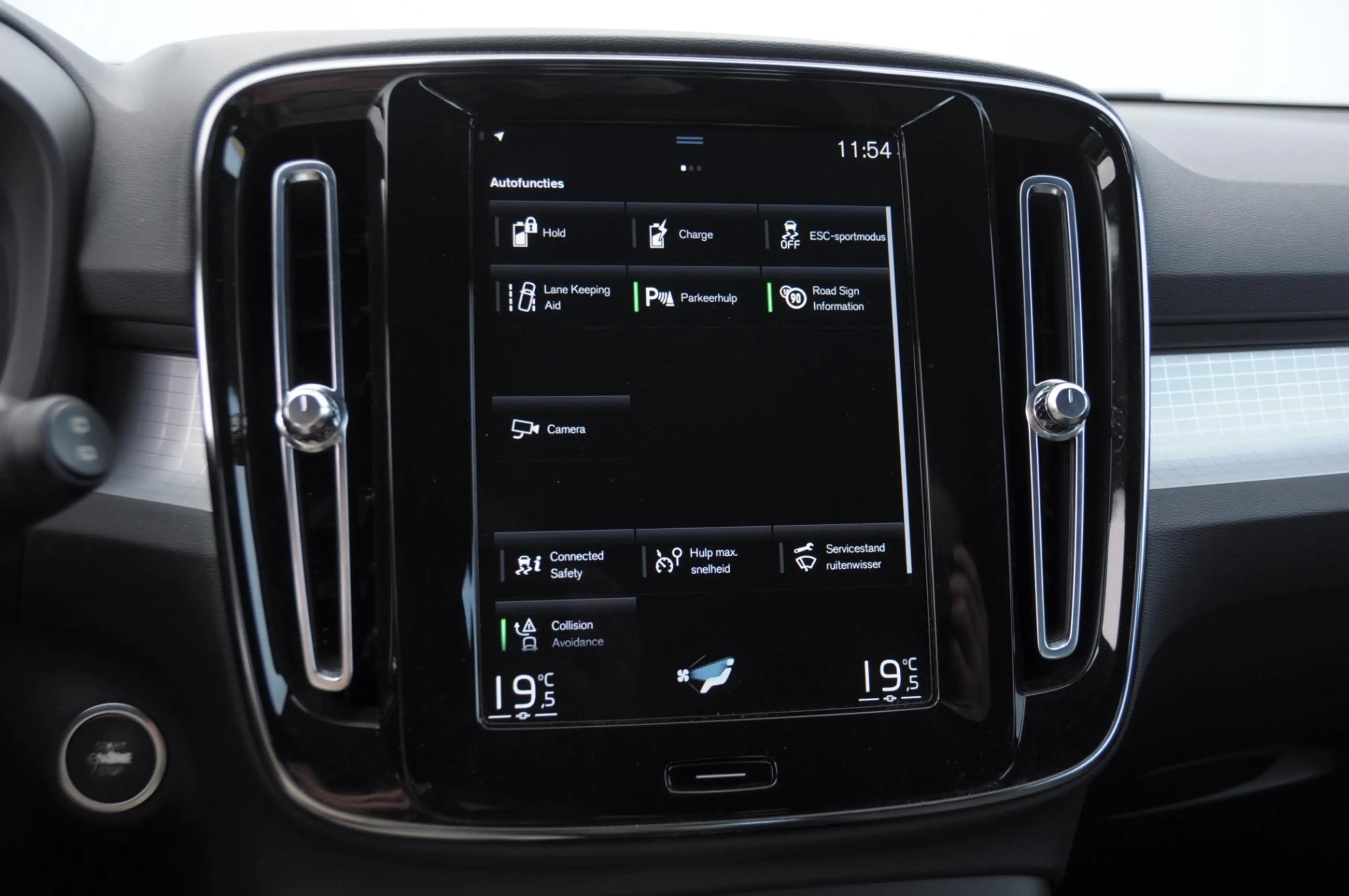 Volvo XC40 T4 211 Automaat Plug-in hybrid Bright / Cruise con — photo 26