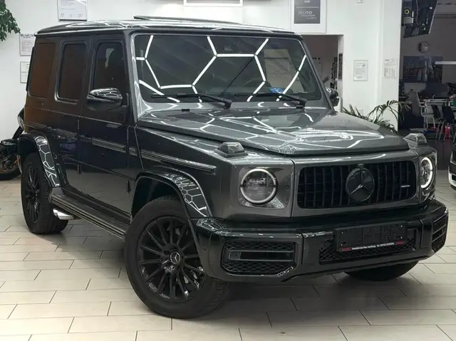 Mercedes-Benz G 63 Optik AMG Line Nightpaket Burmester Leder Stand