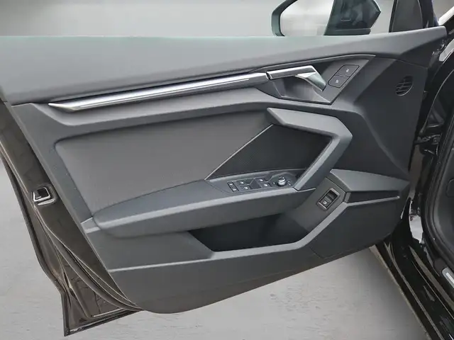 Audi A3 view 7