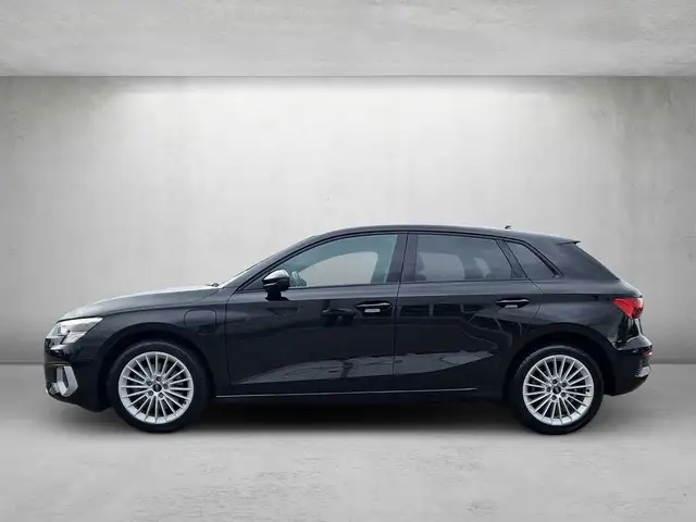 Audi A3 view 3