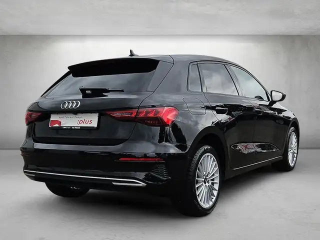 Audi A3 view 4