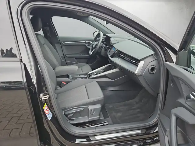 Audi A3 view 14