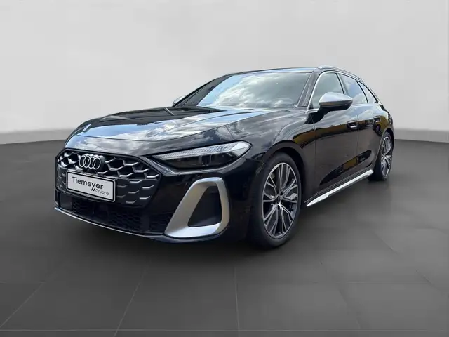 Audi S5 view 2