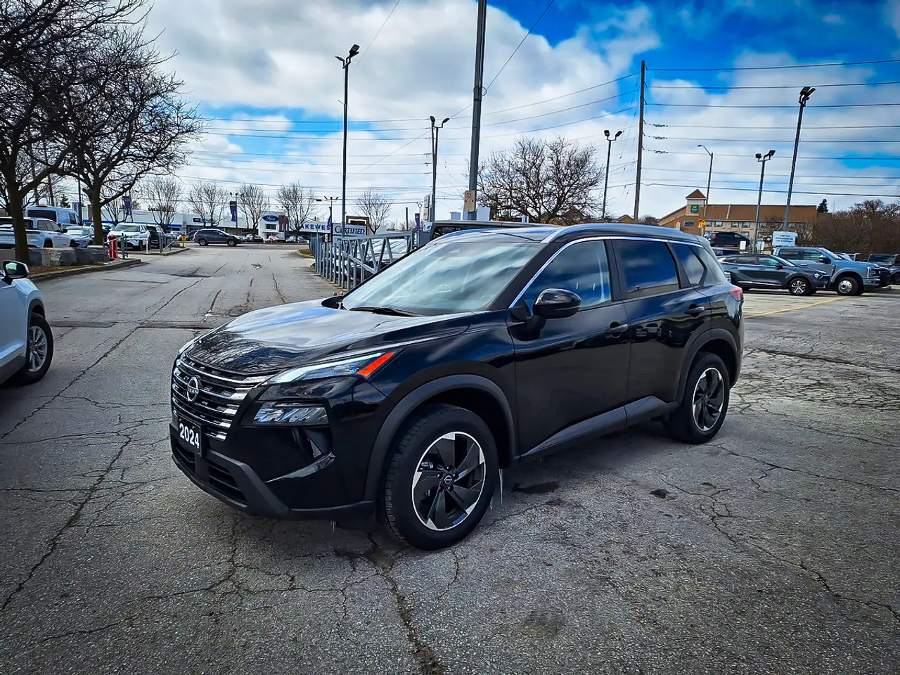 Nissan Rogue снимка Nissan Rogue