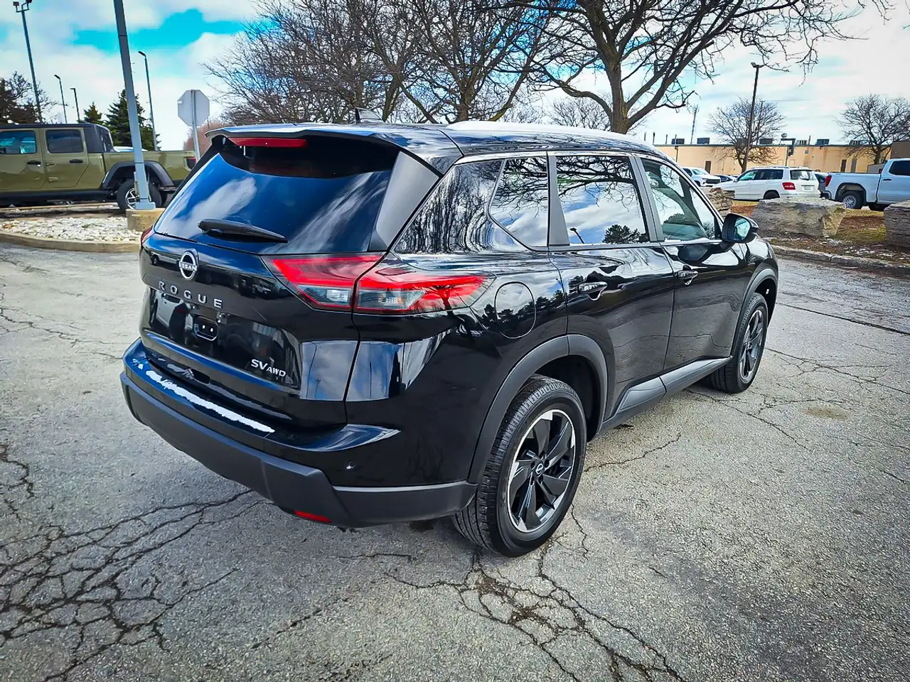 Nissan Rogue снимка Nissan Rogue